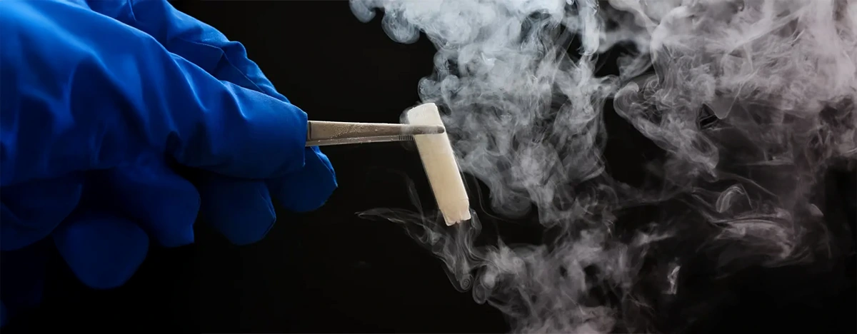 تجميد الأجنة